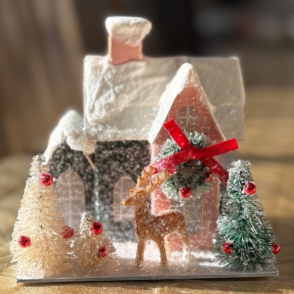 Pier 1 Nostalgic Village Set of 4 Light-Up Houses - Picture 4 of 14